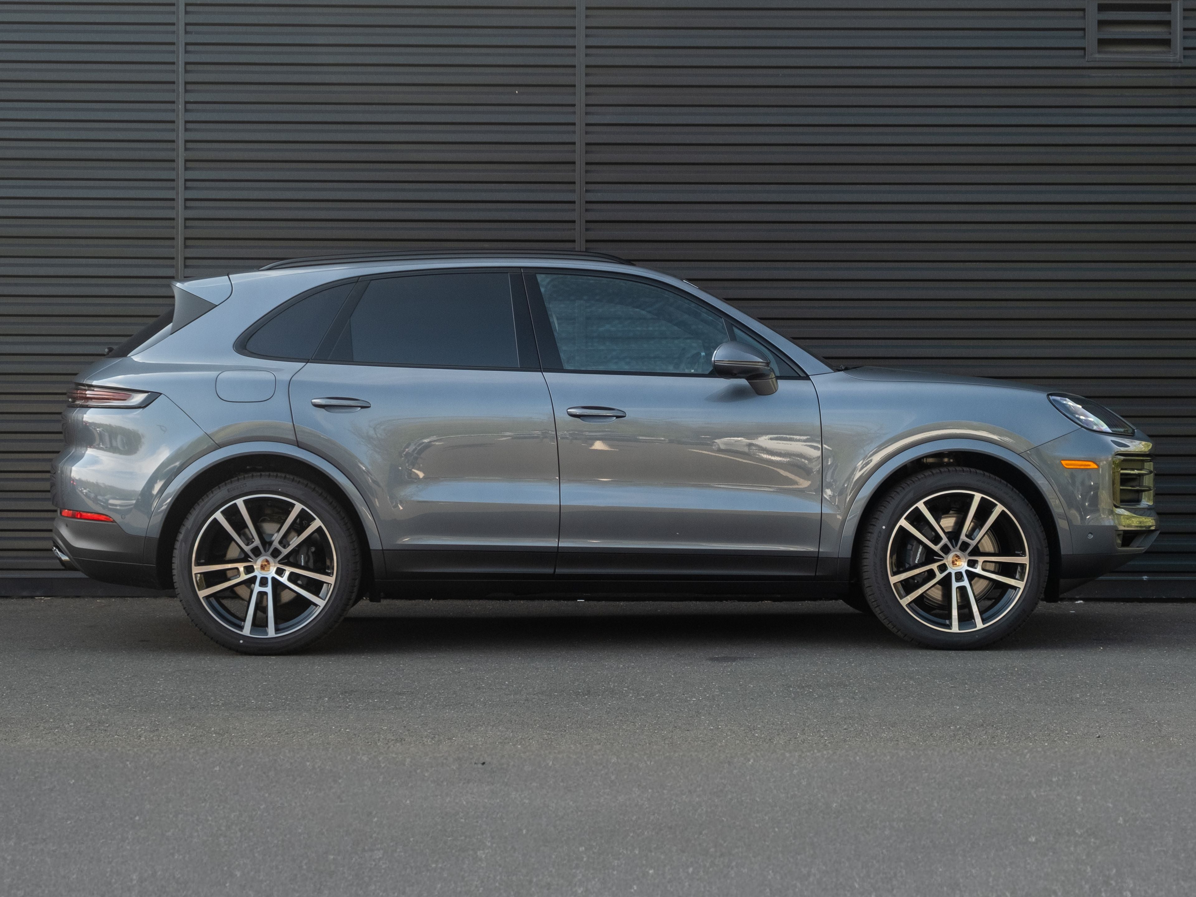 2026 Porsche Cayenne Base