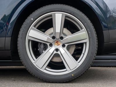 2026 Porsche Cayenne Base