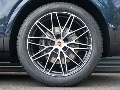 2026 Porsche Cayenne Base