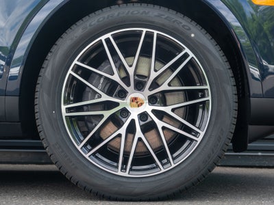 2026 Porsche Cayenne Base