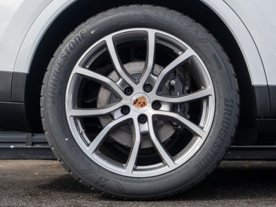 2026 Porsche Cayenne Base