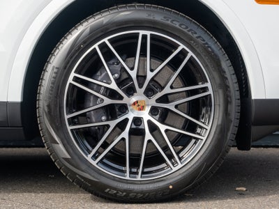 2026 Porsche Cayenne Base