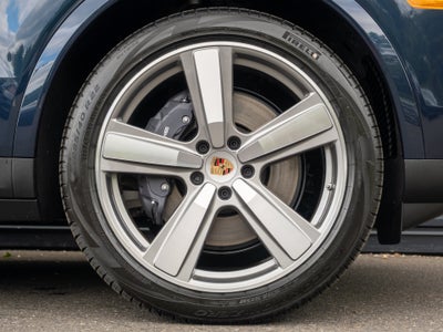 2026 Porsche Cayenne Base