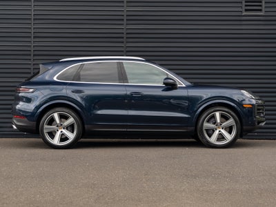 2026 Porsche Cayenne Base