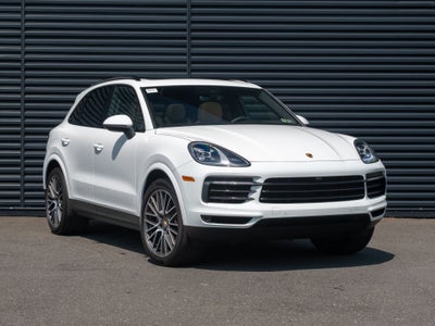 2023 Porsche Cayenne Base