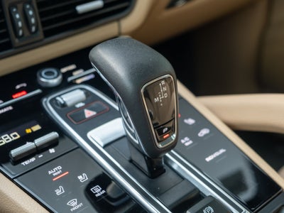 2023 Porsche Cayenne Base