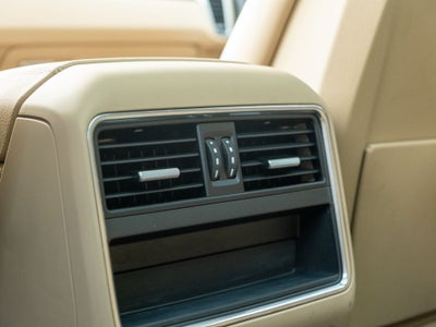 2023 Porsche Cayenne Base