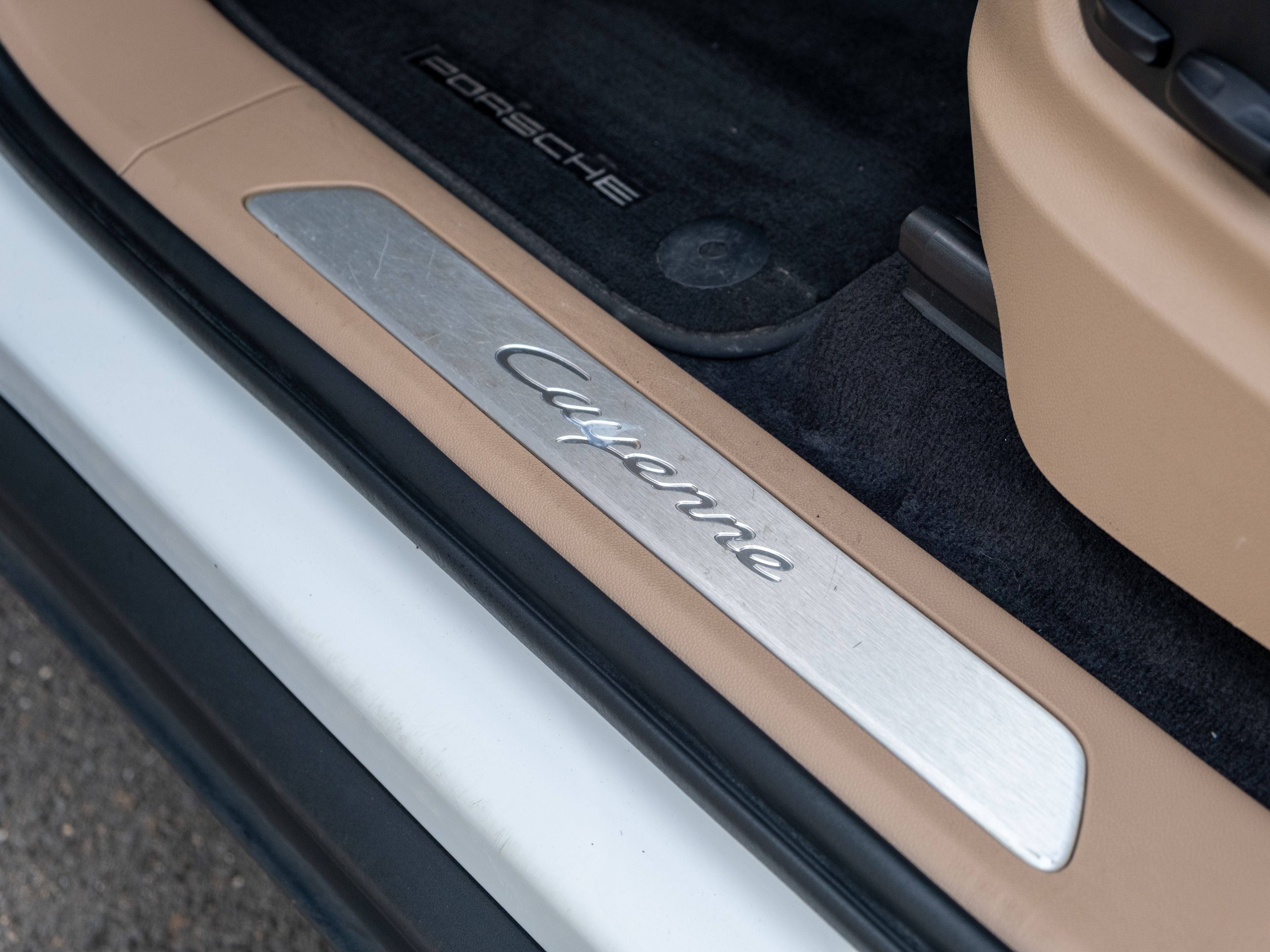 2023 Porsche Cayenne Base