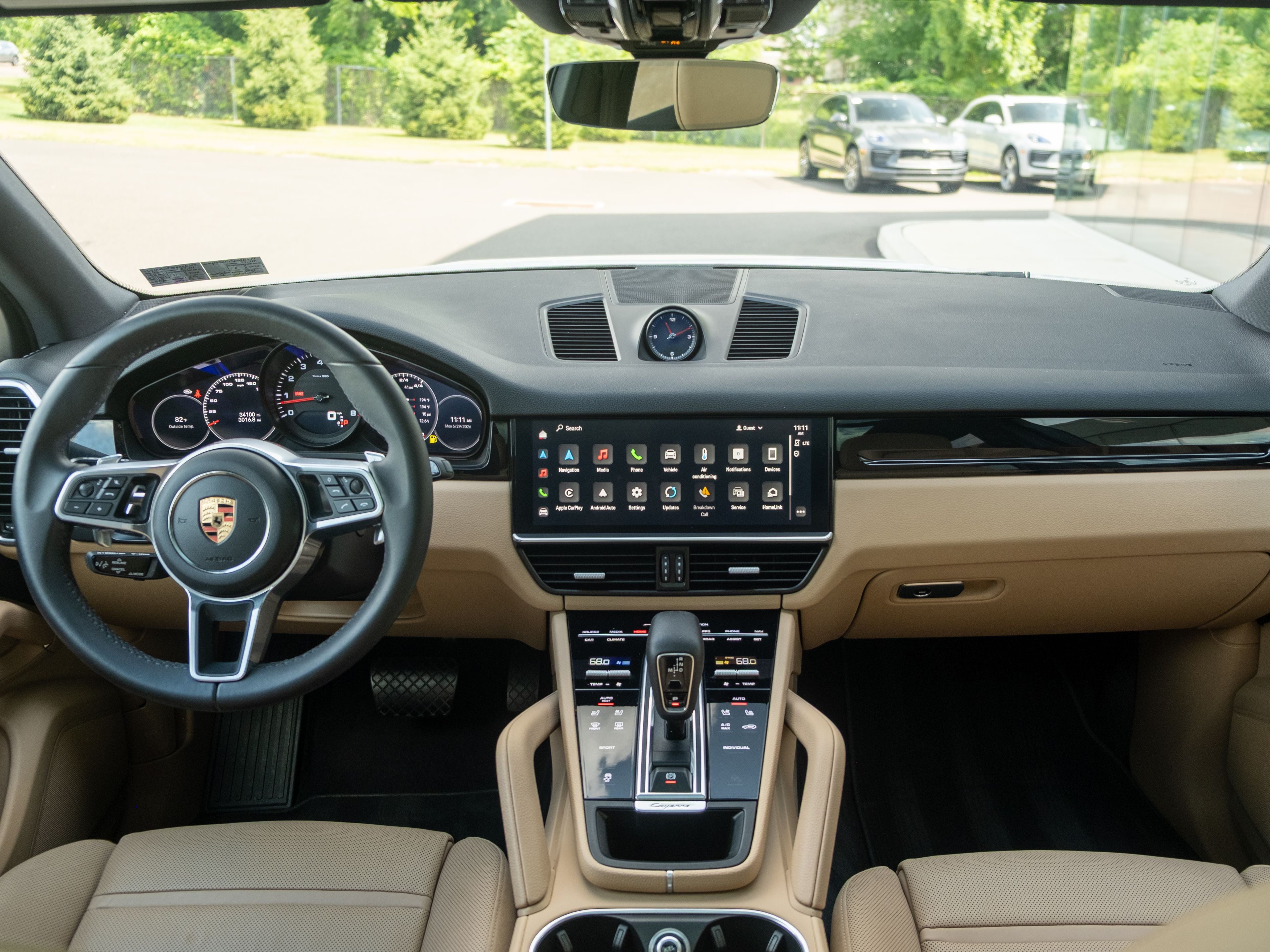 2023 Porsche Cayenne Base