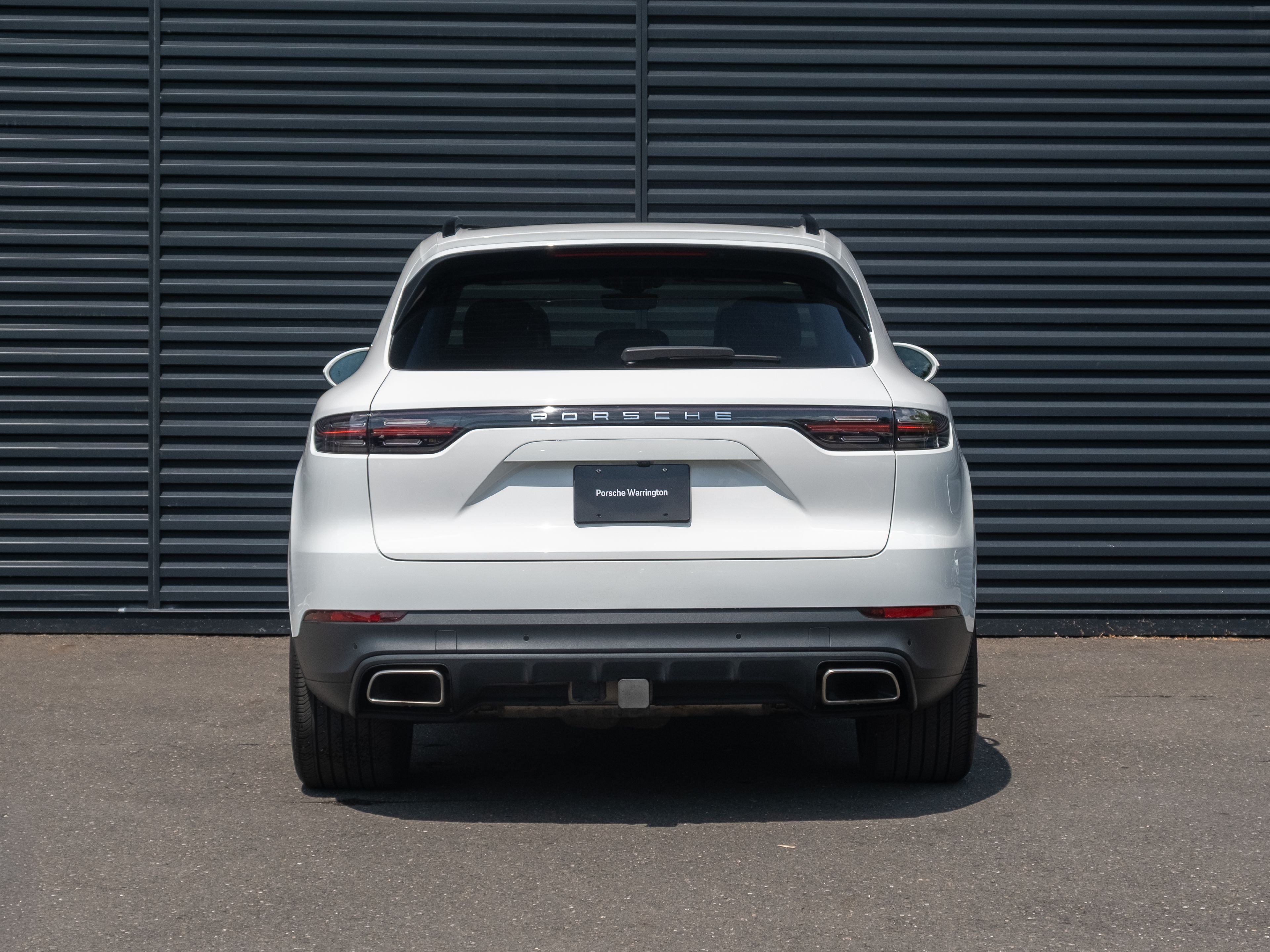 2023 Porsche Cayenne Base