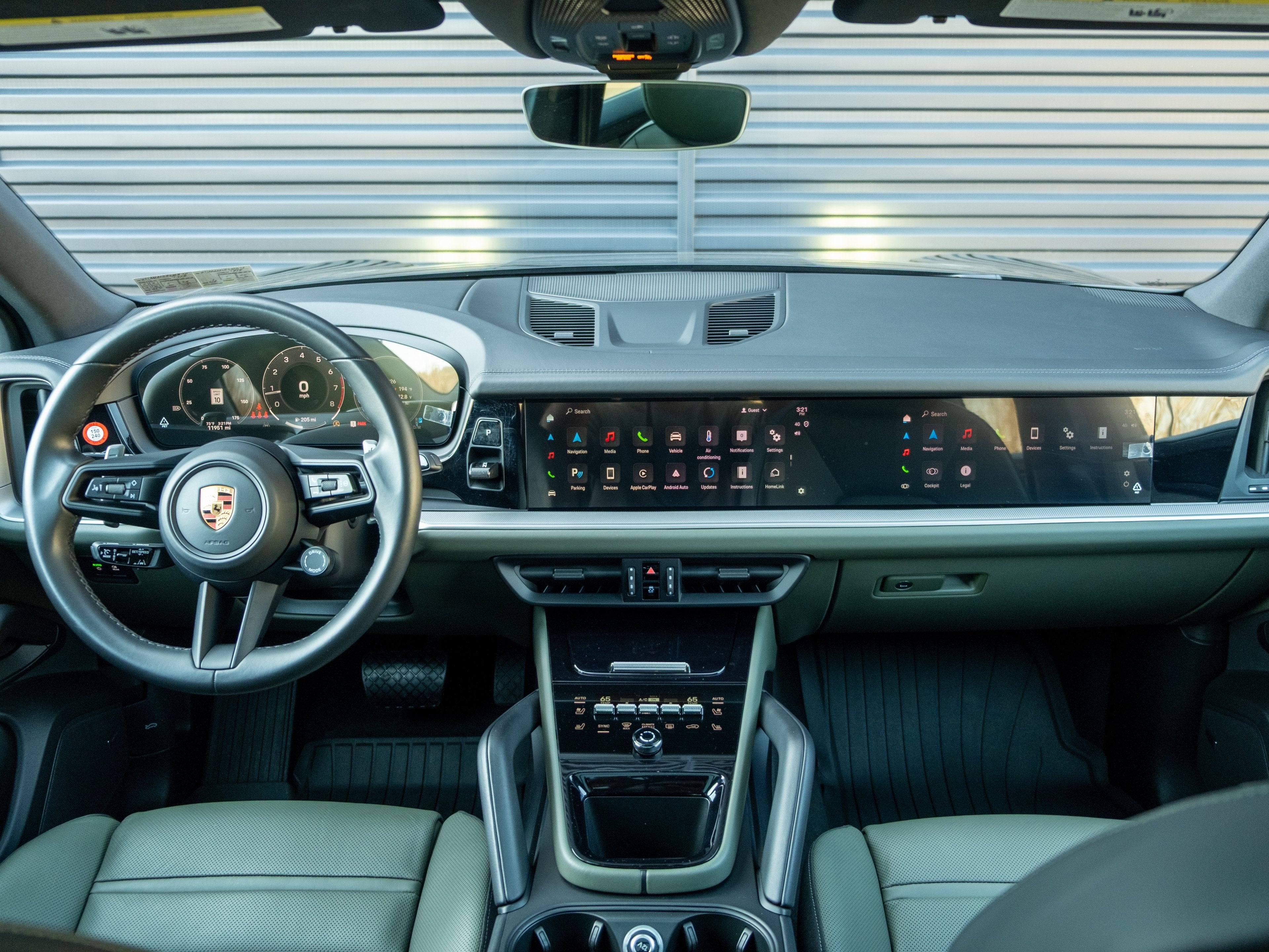 2024 Porsche Cayenne Base