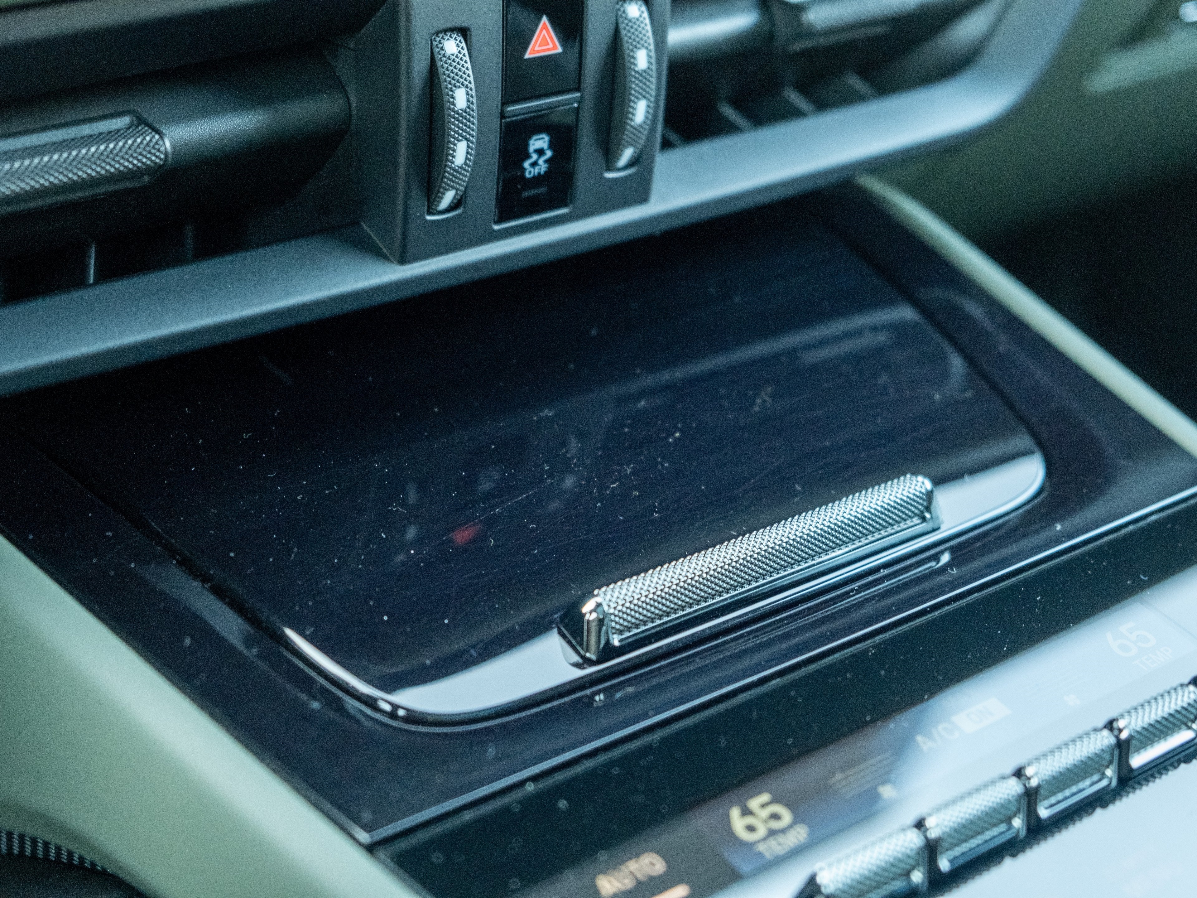 2024 Porsche Cayenne Base