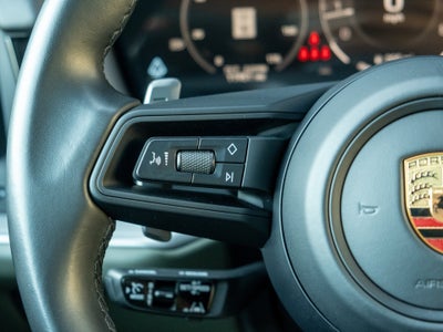 2024 Porsche Cayenne Base