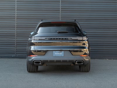 2024 Porsche Cayenne Base