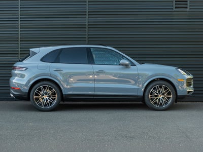 2026 Porsche Cayenne Base