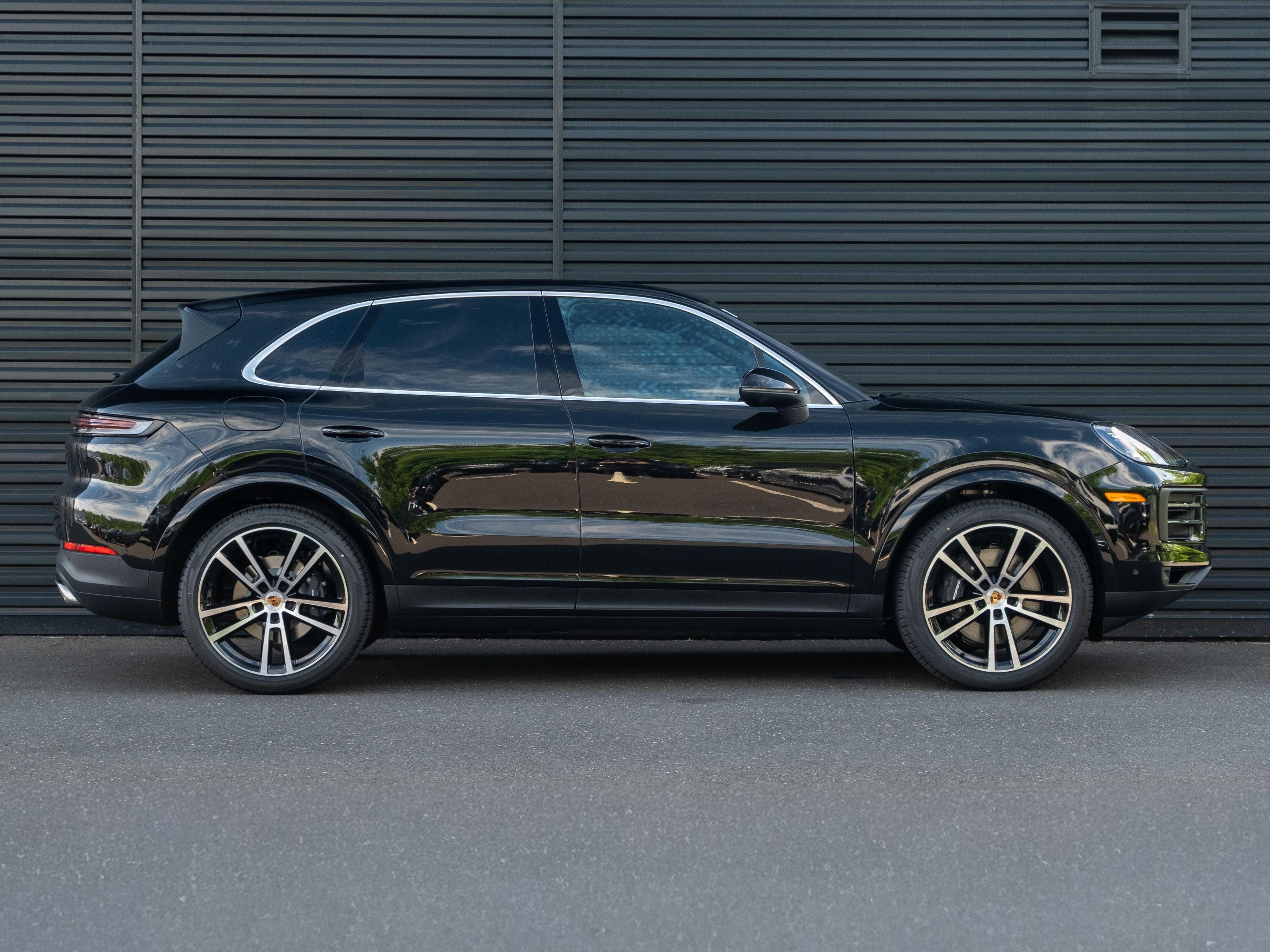 2026 Porsche Cayenne Base