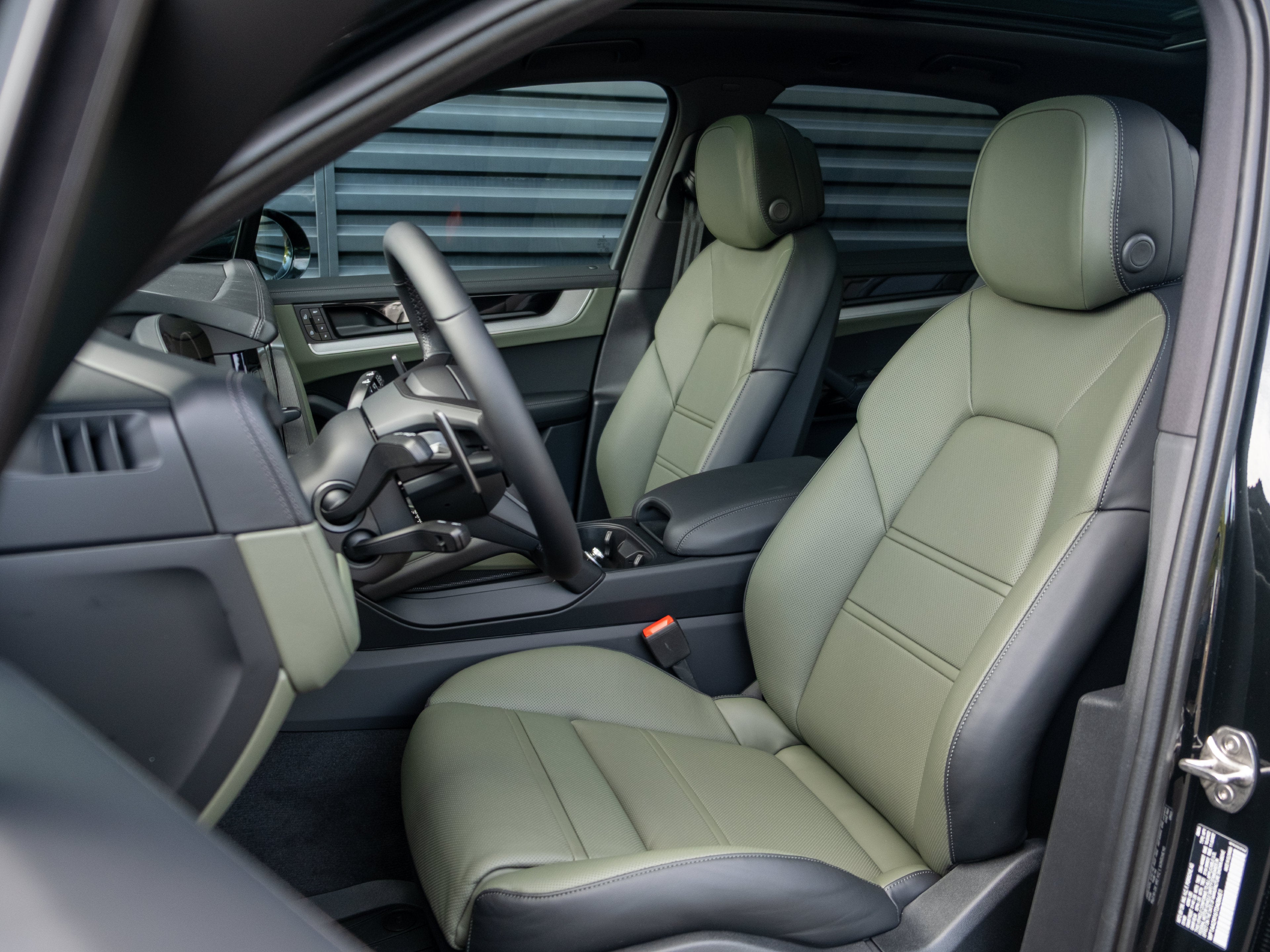 2026 Porsche Cayenne Base