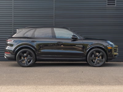 2026 Porsche Cayenne Base