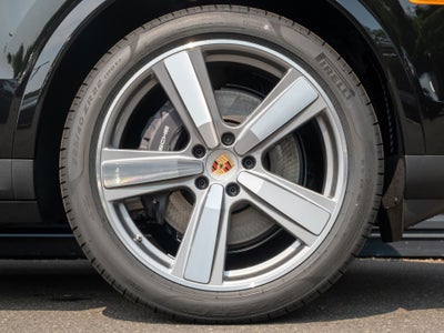 2026 Porsche Cayenne Base