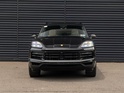 2024 Porsche Cayenne Base