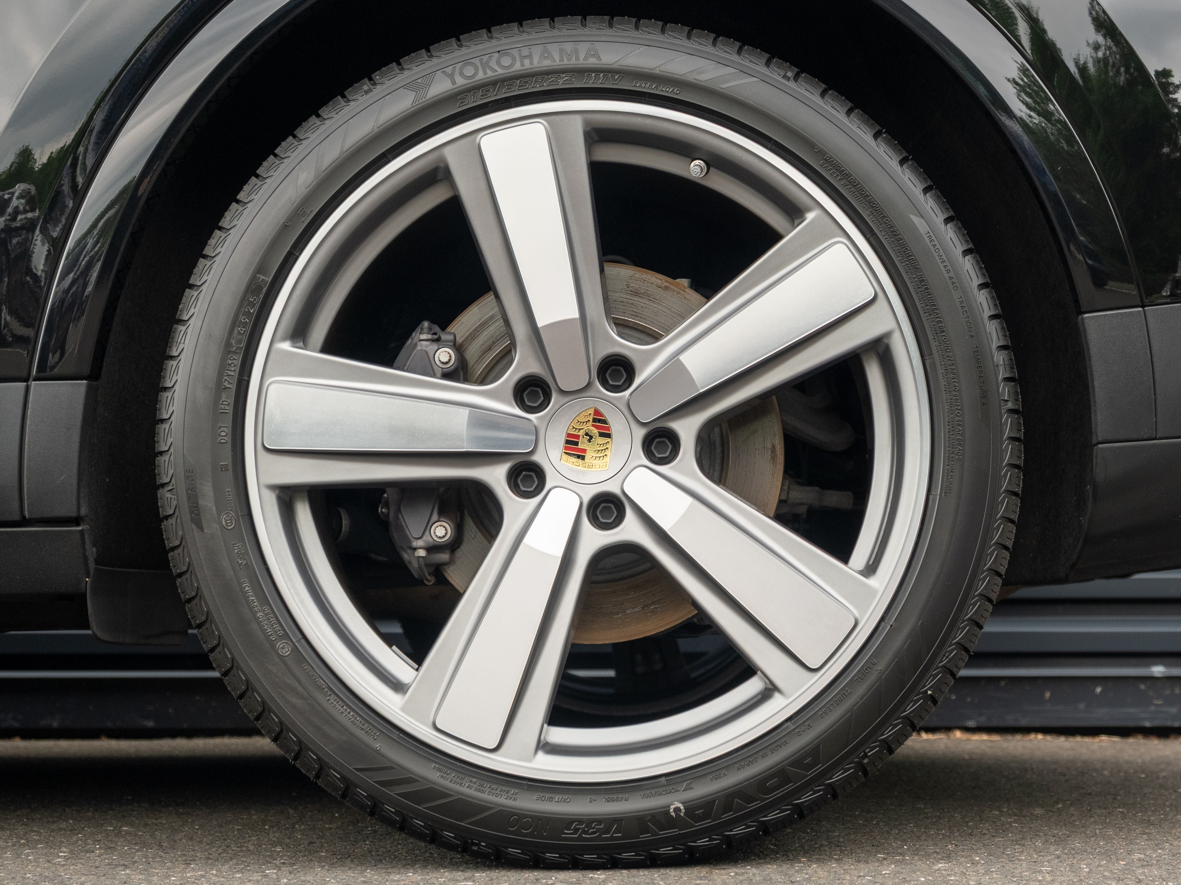 2024 Porsche Cayenne Base