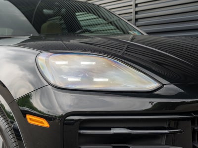 2024 Porsche Cayenne Base