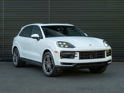2024 Porsche Cayenne Base