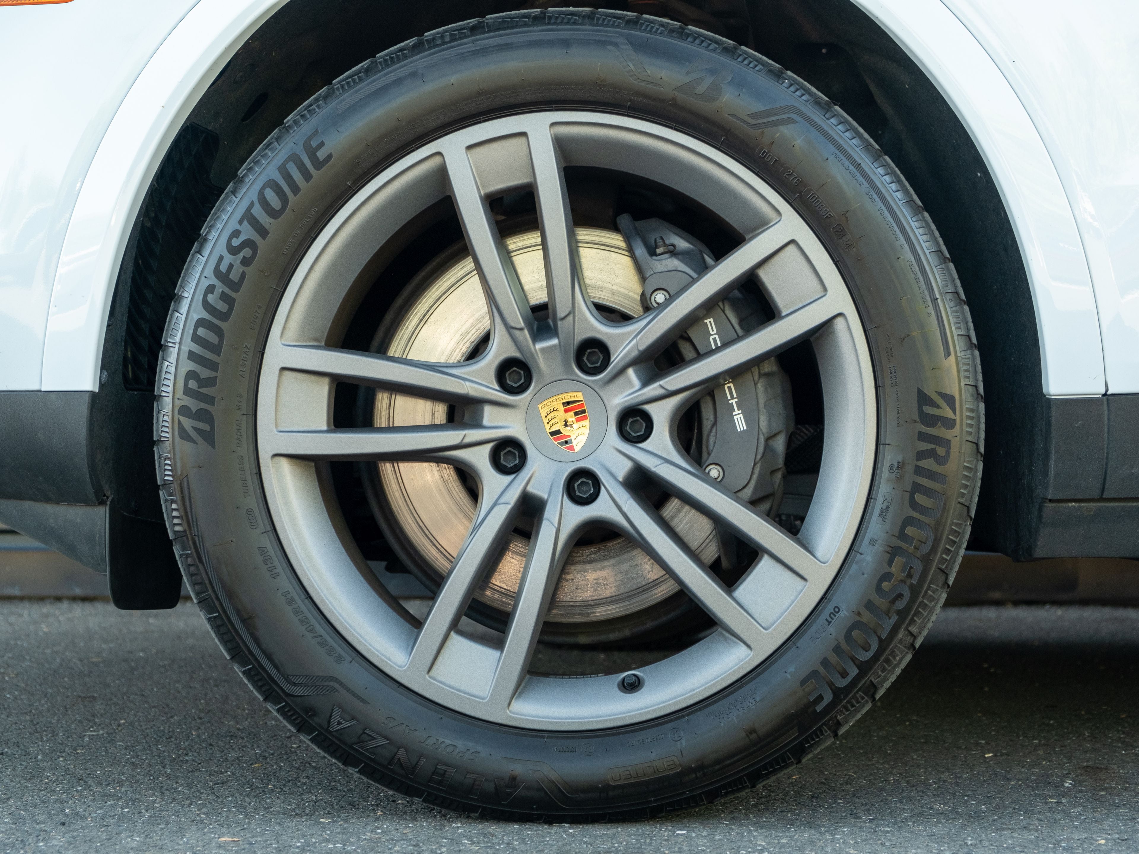 2024 Porsche Cayenne Base