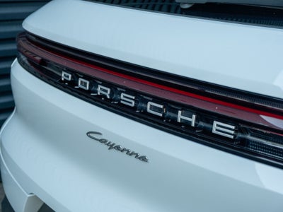 2024 Porsche Cayenne Base