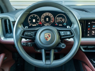 2024 Porsche Cayenne Base