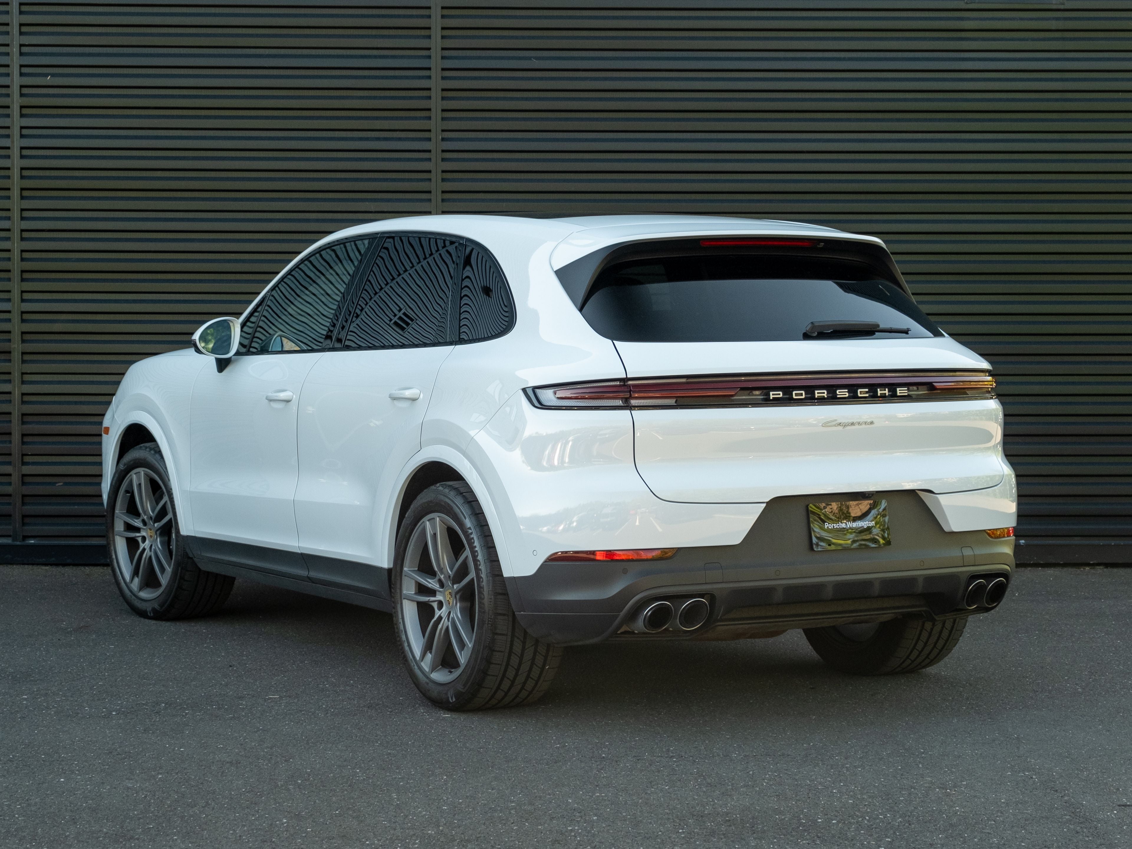 2024 Porsche Cayenne Base
