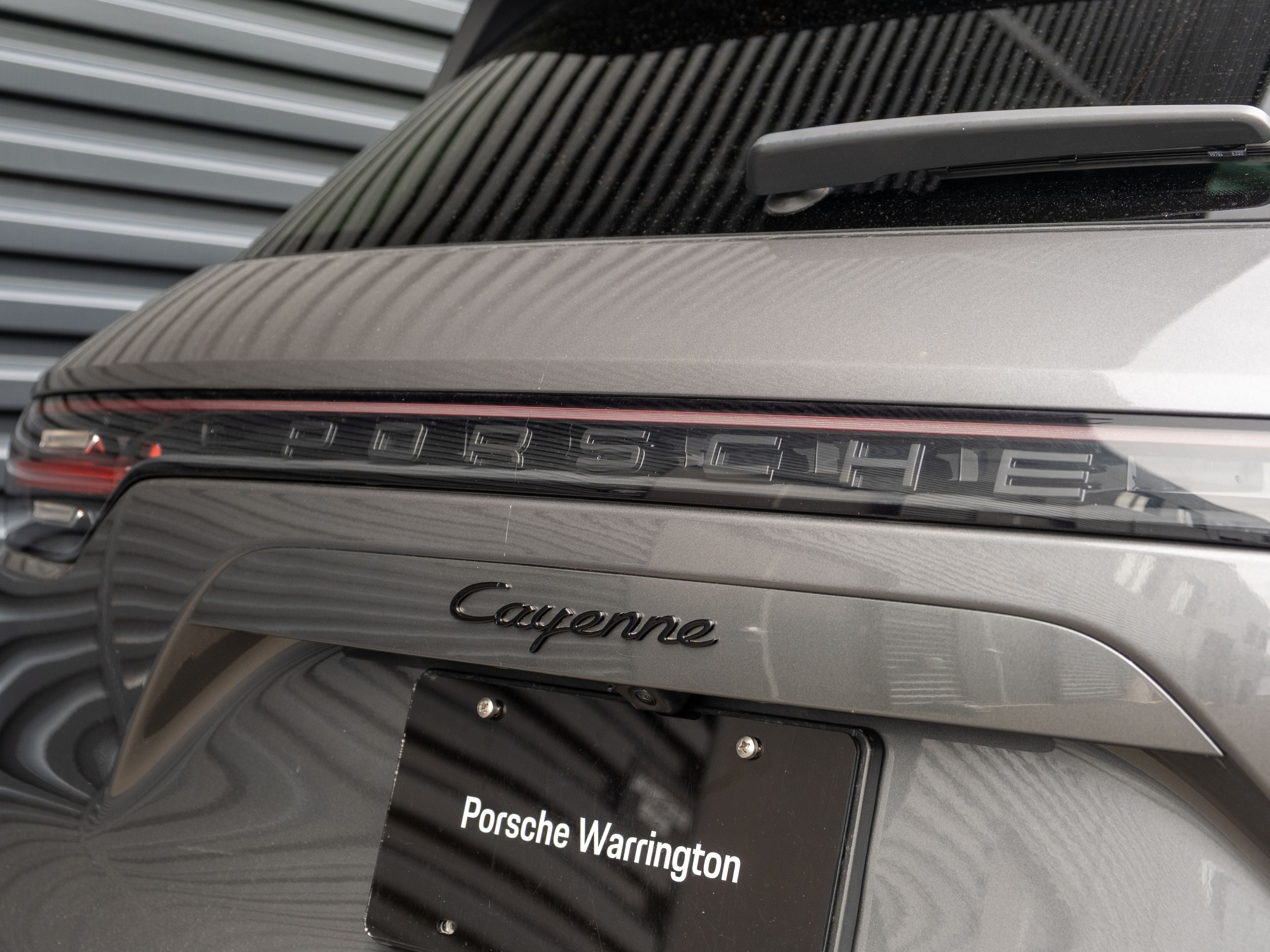 2023 Porsche Cayenne Base