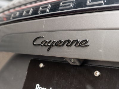 2023 Porsche Cayenne Base