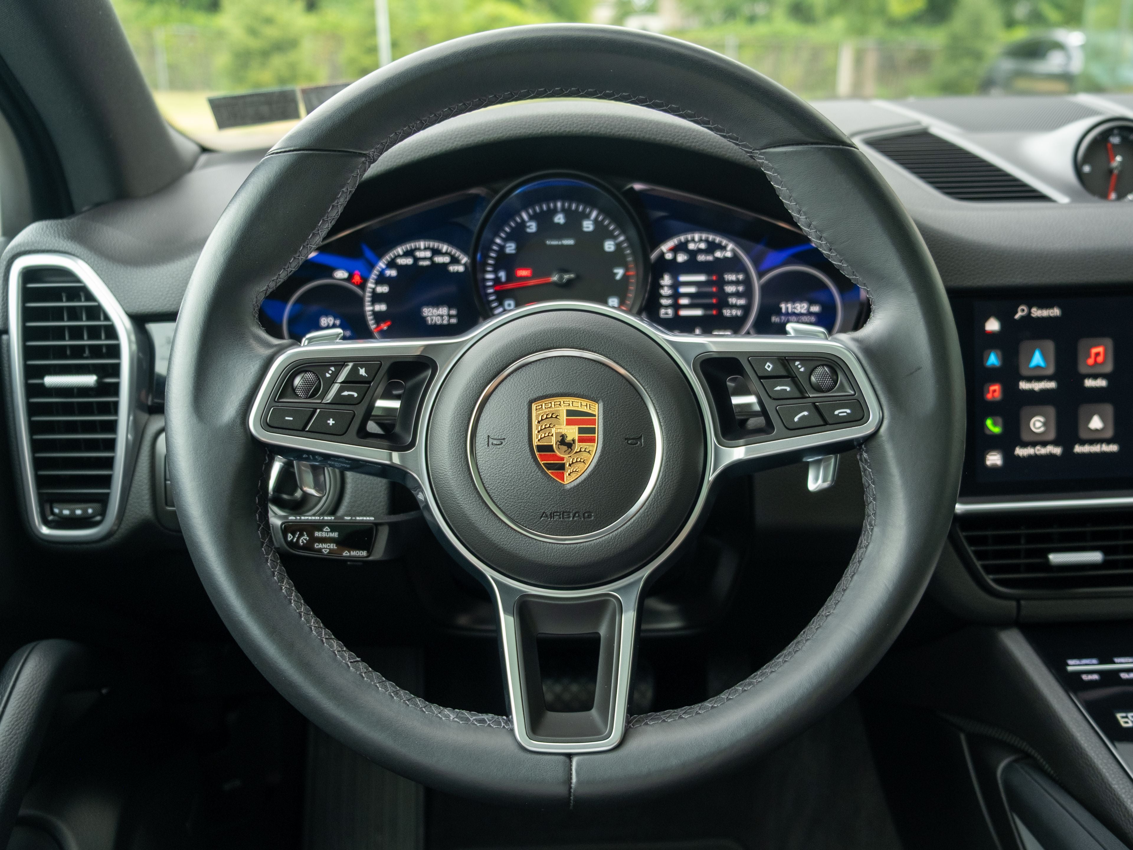 2023 Porsche Cayenne Base