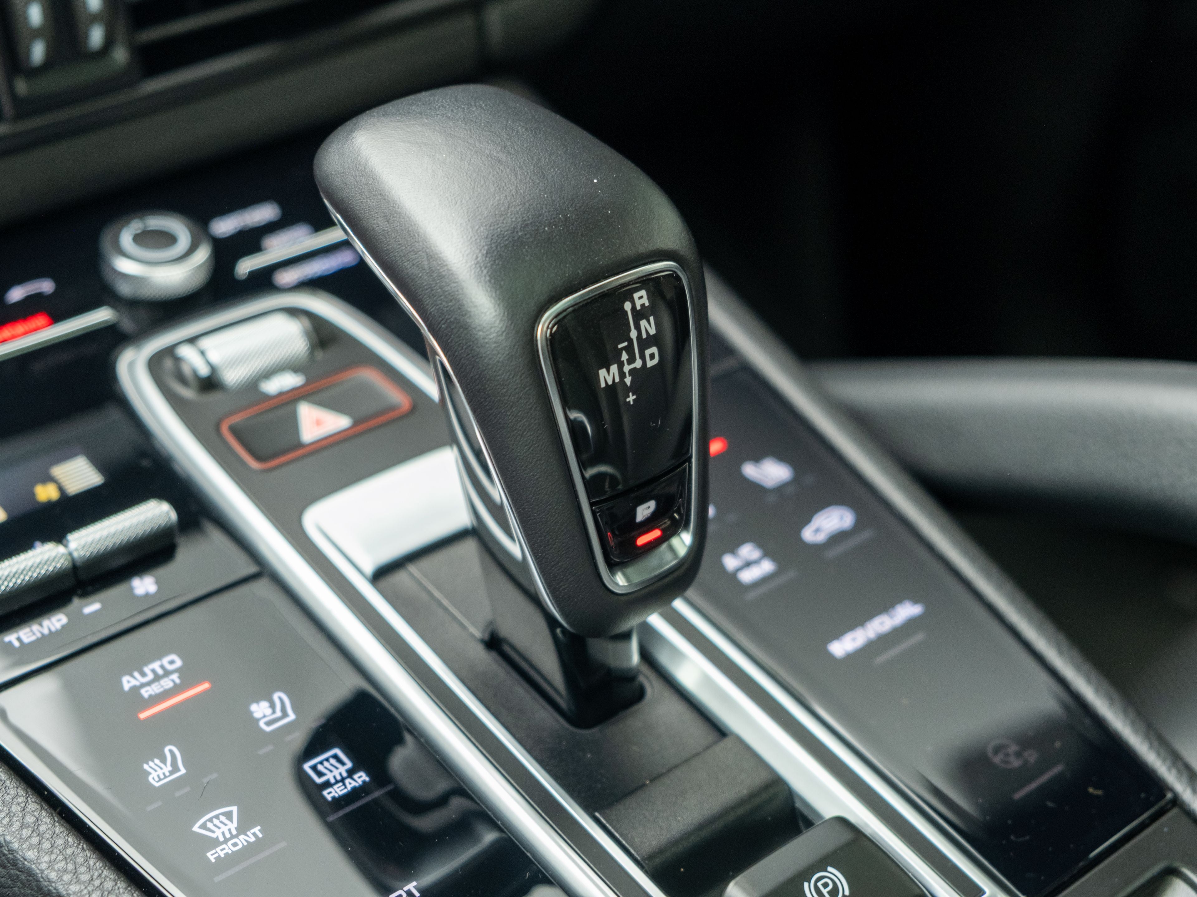 2023 Porsche Cayenne Base