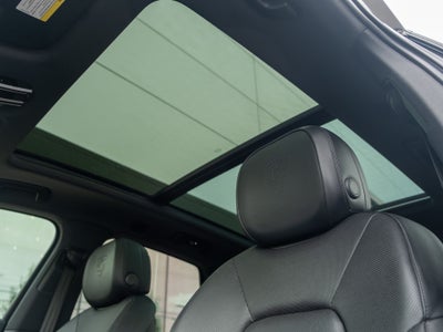 2023 Porsche Cayenne Base