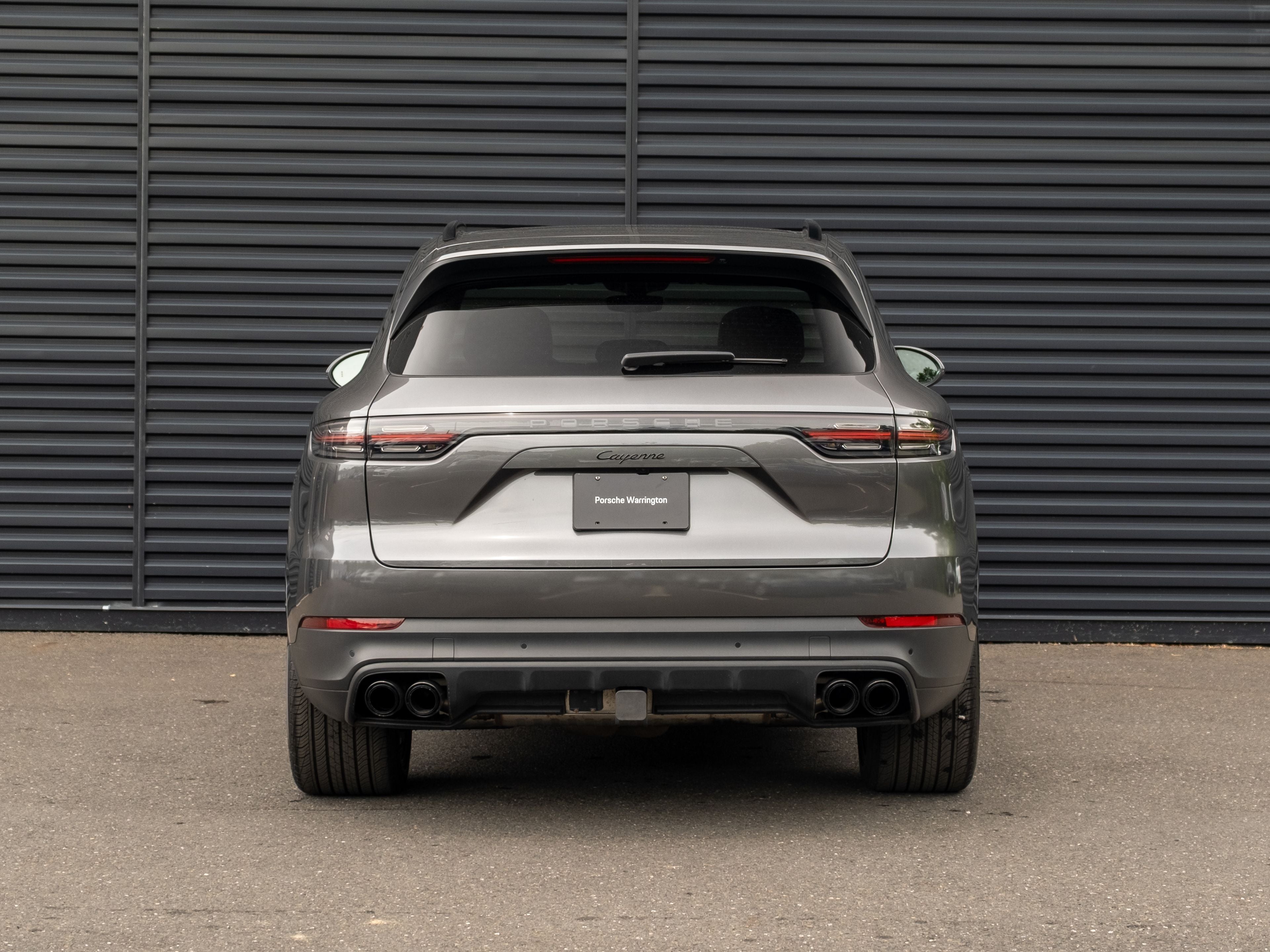 2023 Porsche Cayenne Base