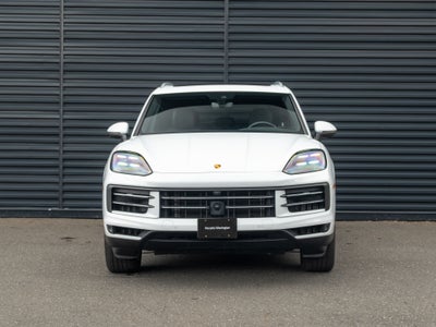 2024 Porsche Cayenne Base