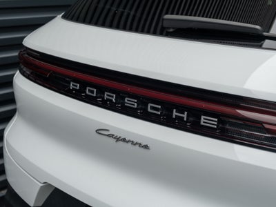 2024 Porsche Cayenne Base