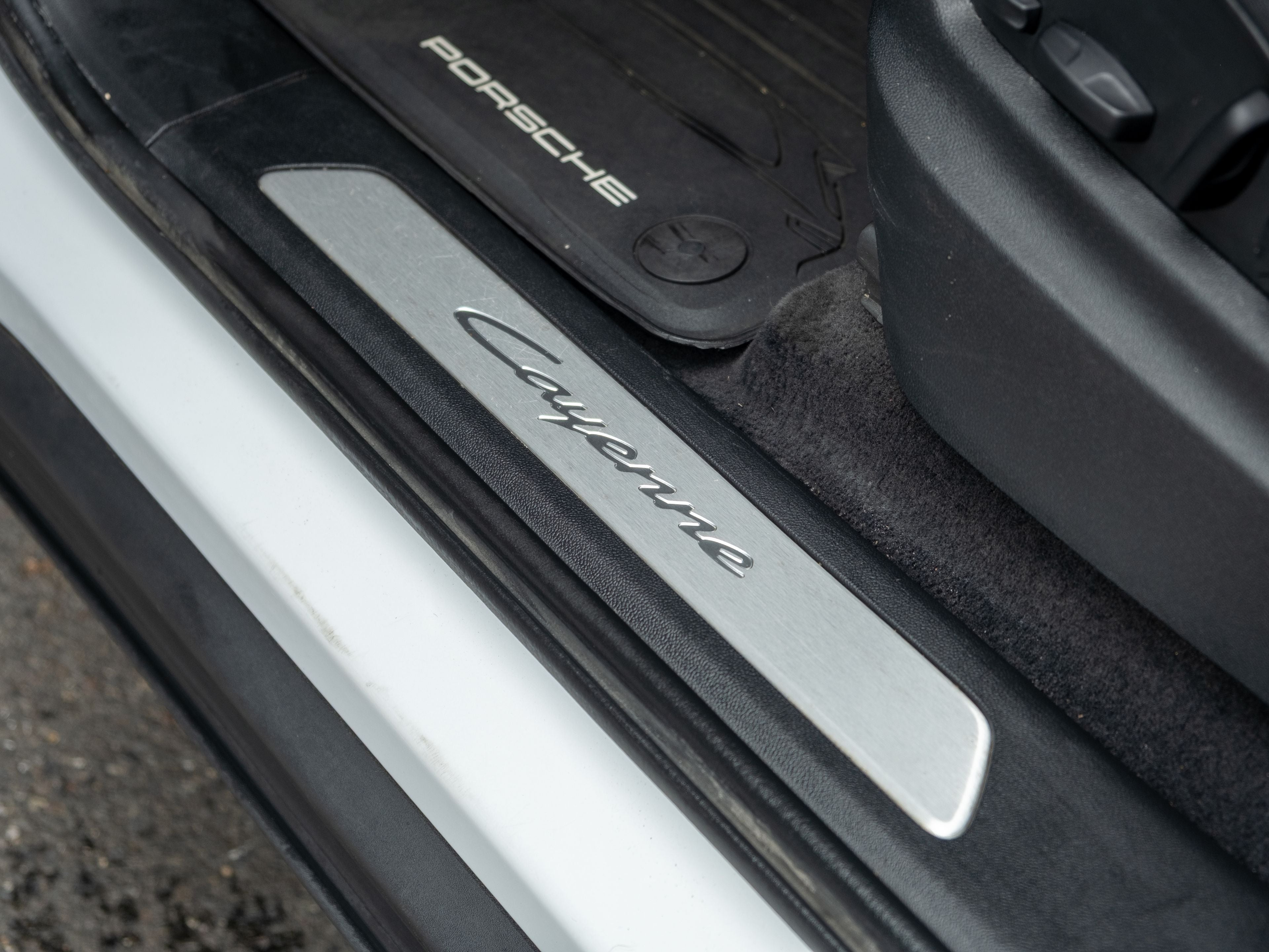 2024 Porsche Cayenne Base