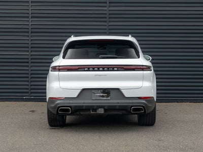 2024 Porsche Cayenne Base
