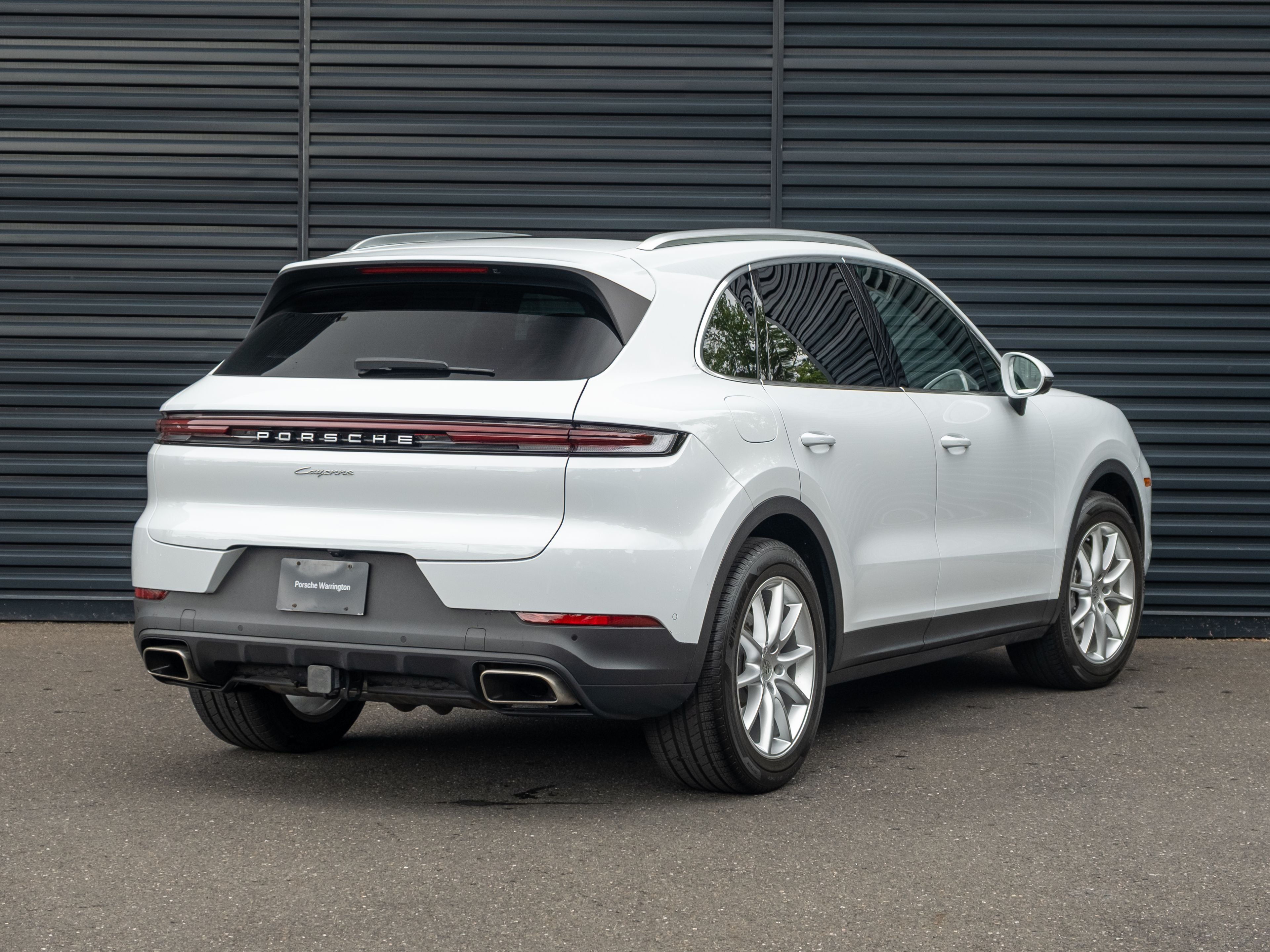 2024 Porsche Cayenne Base