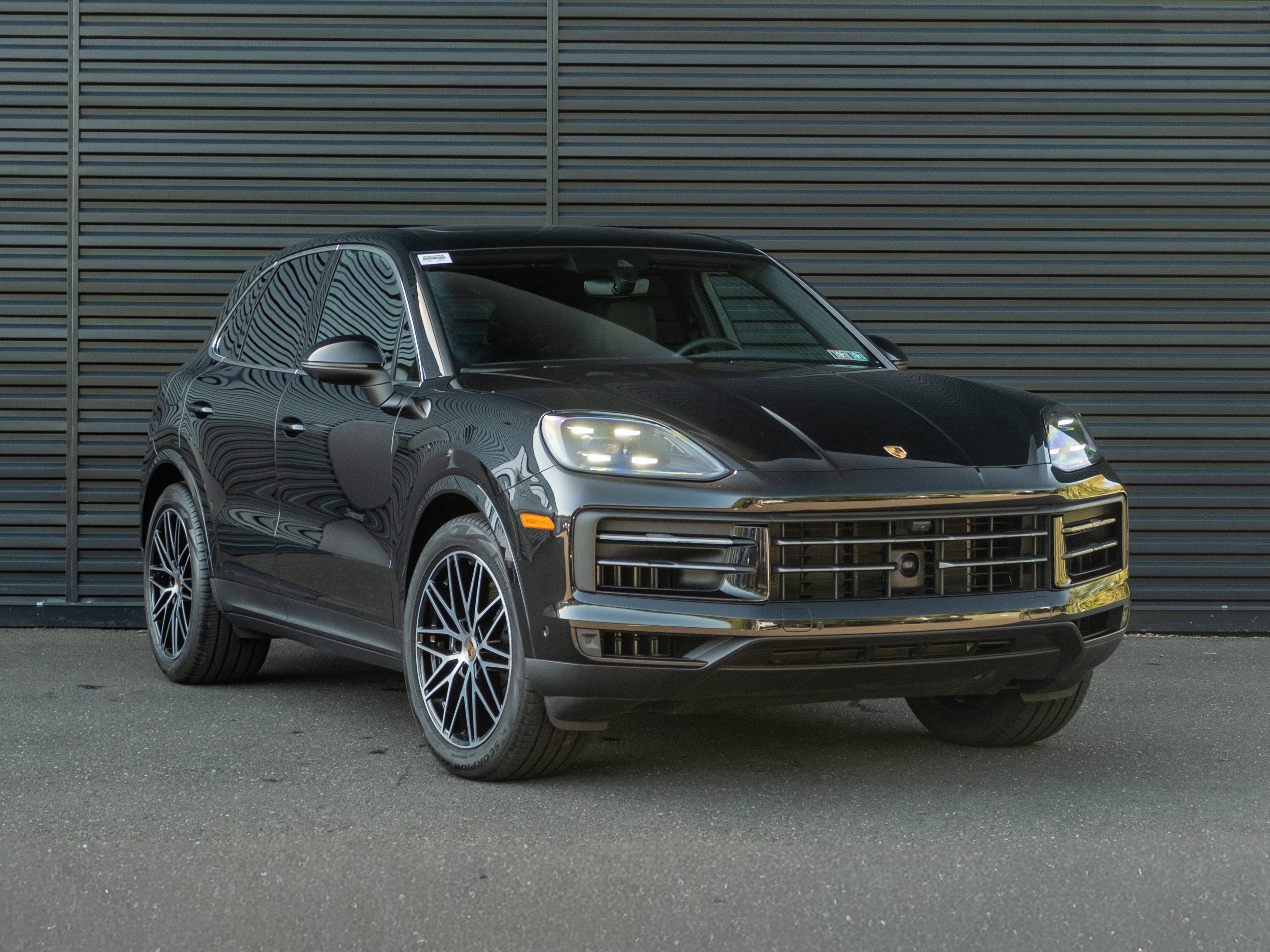 2025 Porsche Cayenne Base