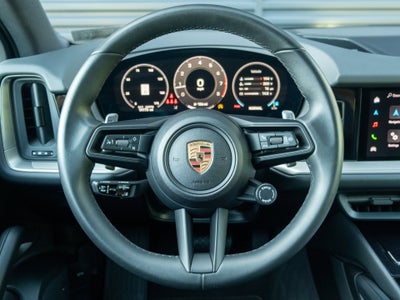 2025 Porsche Cayenne Base