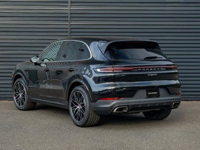 2025 Porsche Cayenne Base
