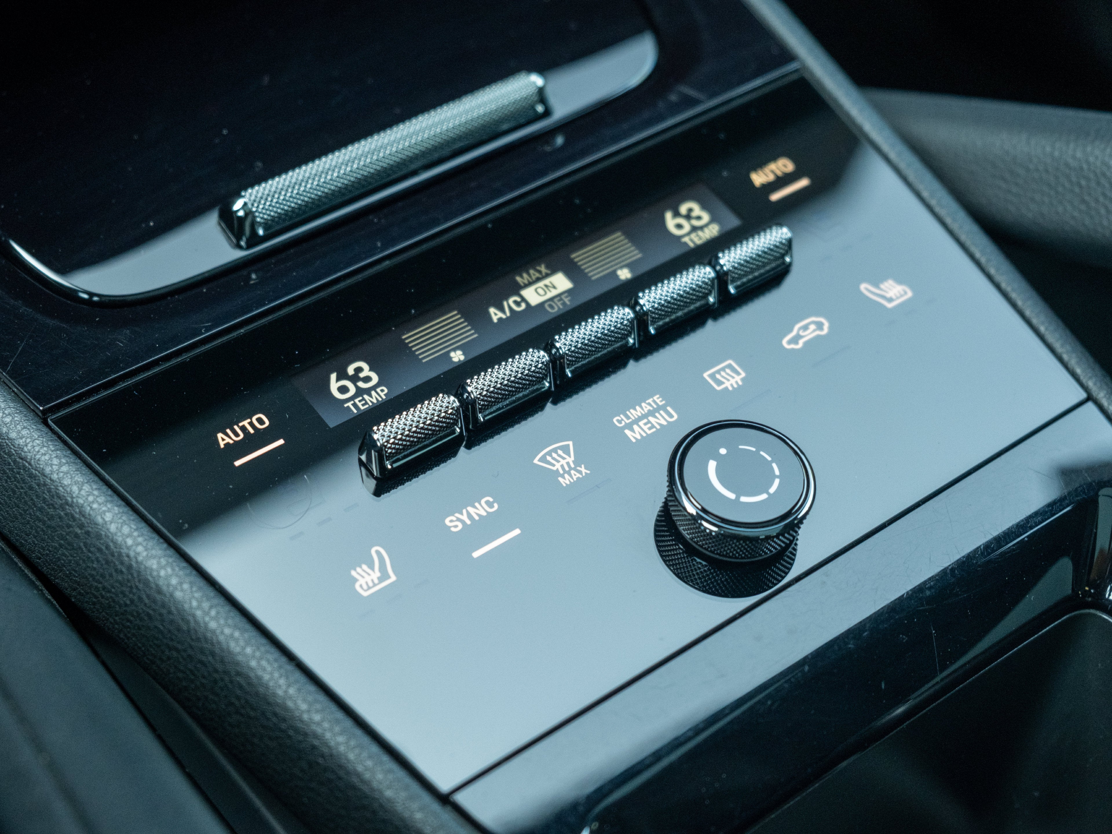 2025 Porsche Cayenne Base