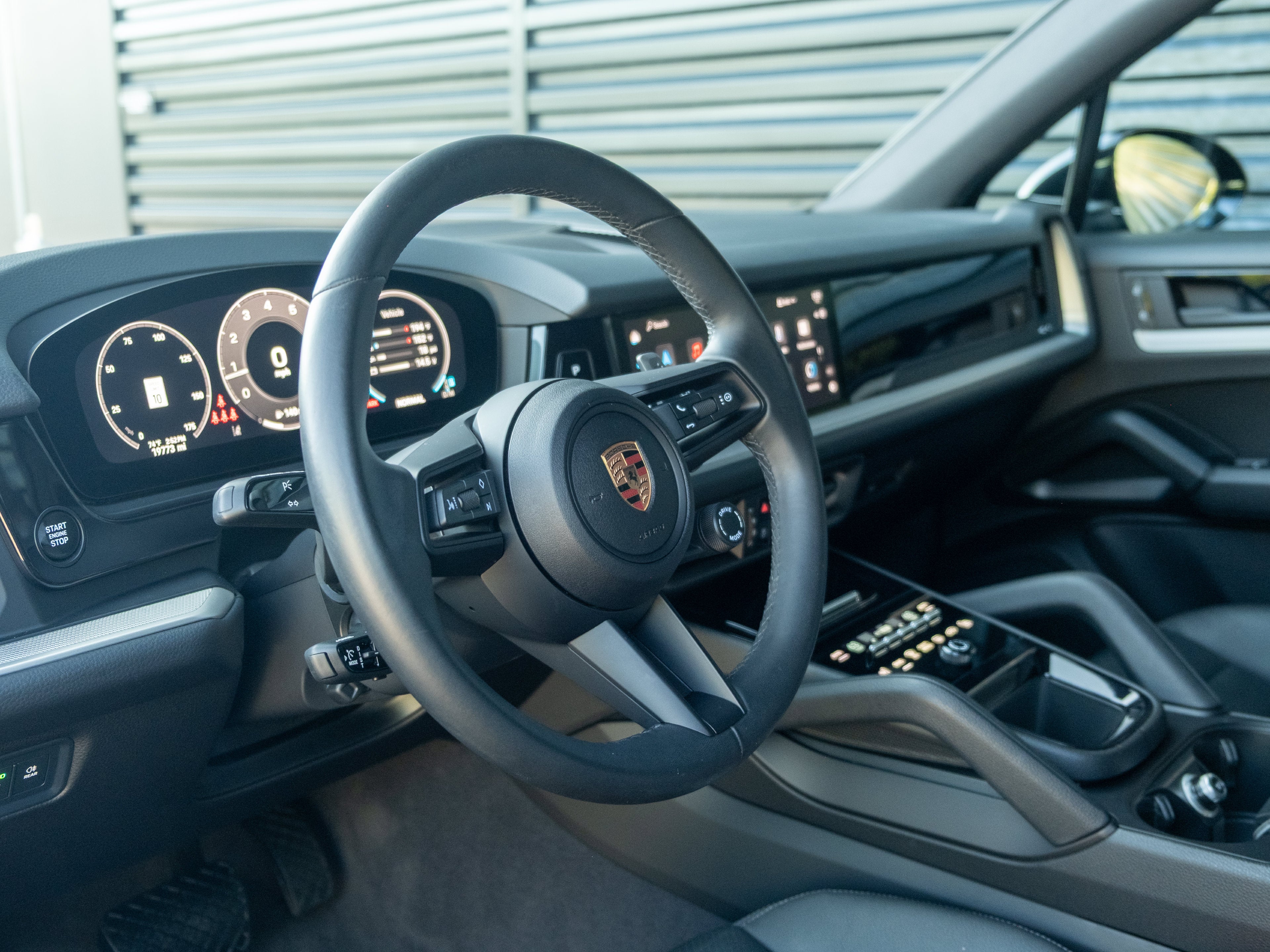 2025 Porsche Cayenne Base
