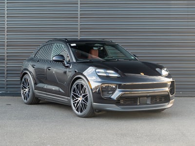 2026 Porsche Macan Electric 4