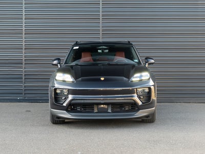 2026 Porsche Macan Electric 4