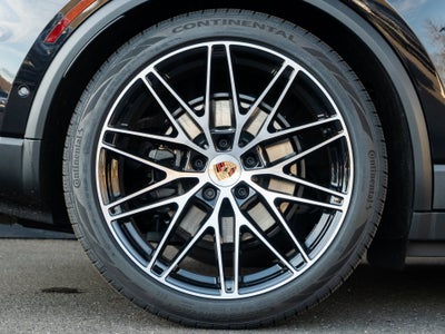 2026 Porsche Macan Electric 4